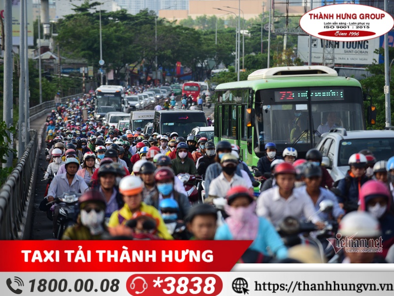 Những thách thức khi chuyển văn phòng Quận 7 - Kẹt xe